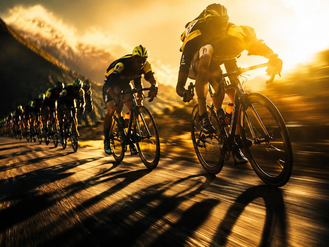 Cycling in sunlight